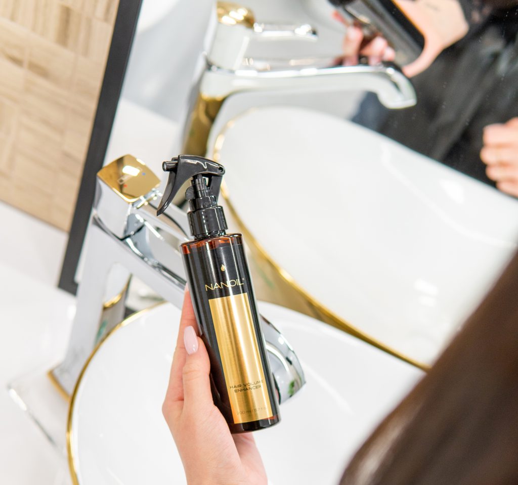 nanoil spray para um cabelo mais volumoso